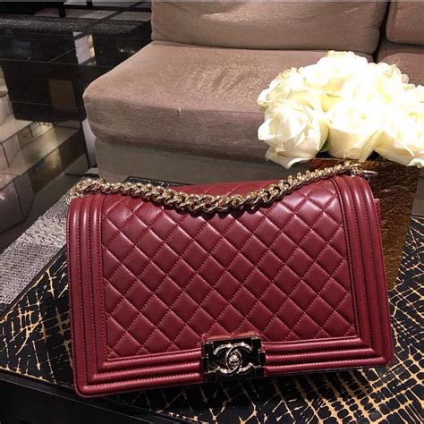 chanel boy bag sizes|chanel boy small quilted bag.